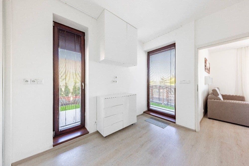 Predaj bytu 2-izbový 36 m², Dragounská, Praha, Praha Predaj bytu 2-izbový 36 m², Dragounská, Praha, Praha