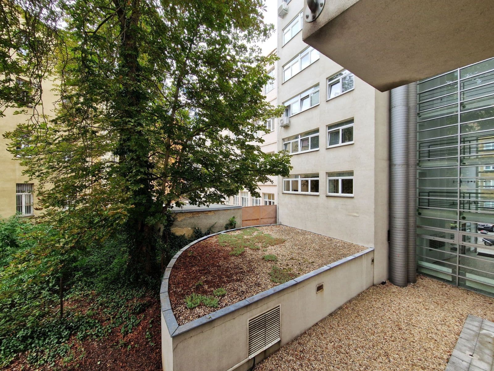 Prenájom bytu 3-izbový 79 m², Drahobejlova, Praha, Praha Prenájom bytu 3-izbový 79 m², Drahobejlova, Praha, Praha