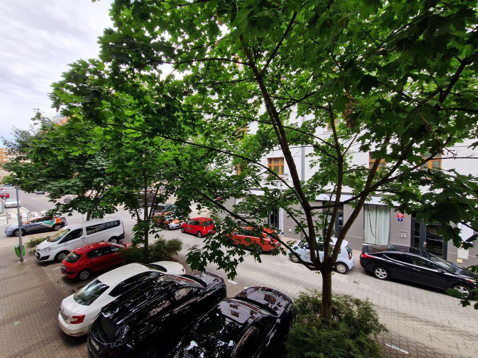 Prenájom bytu 3-izbový 79 m², Drahobejlova, Praha, Praha Prenájom bytu 3-izbový 79 m², Drahobejlova, Praha, Praha