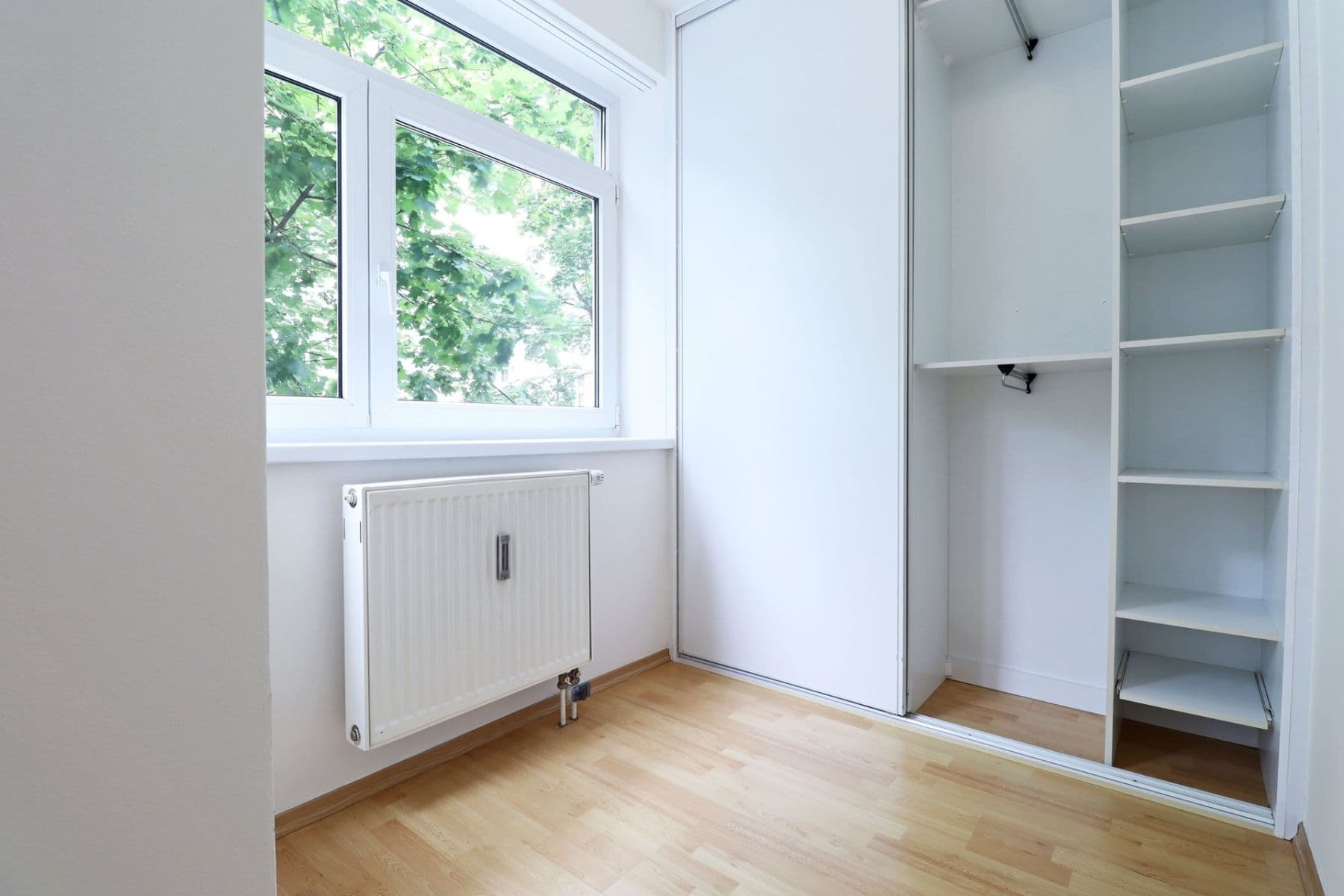 Prenájom bytu 3-izbový 79 m², Drahobejlova, Praha, Praha Prenájom bytu 3-izbový 79 m², Drahobejlova, Praha, Praha