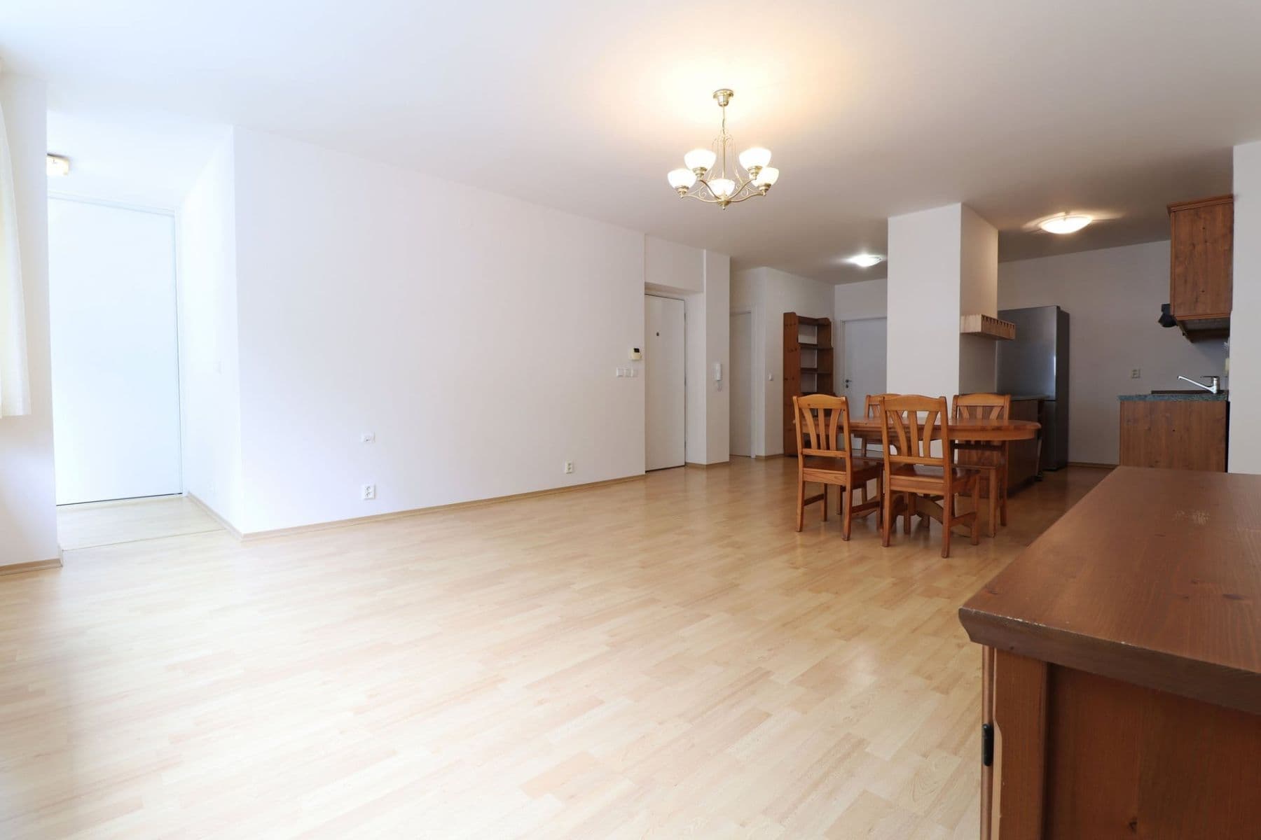 Prenájom bytu 3-izbový 79 m², Drahobejlova, Praha, Praha Prenájom bytu 3-izbový 79 m², Drahobejlova, Praha, Praha