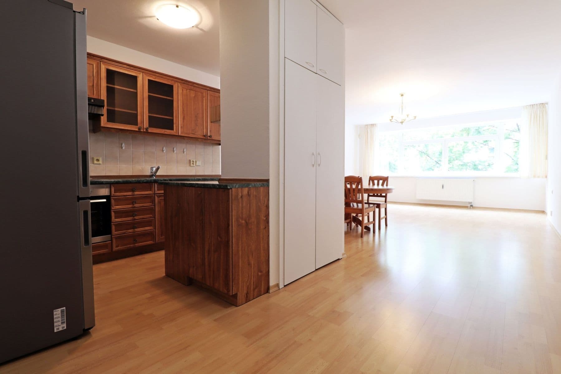 Prenájom bytu 3-izbový 79 m², Drahobejlova, Praha, Praha Prenájom bytu 3-izbový 79 m², Drahobejlova, Praha, Praha