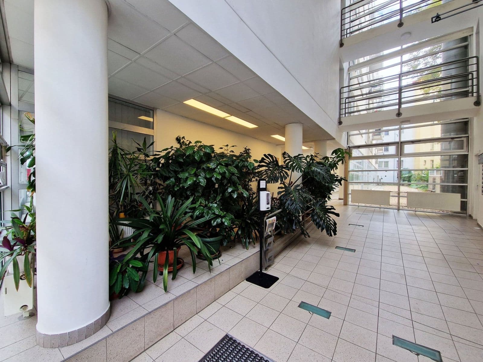 Prenájom bytu 3-izbový 79 m², Drahobejlova, Praha, Praha Prenájom bytu 3-izbový 79 m², Drahobejlova, Praha, Praha
