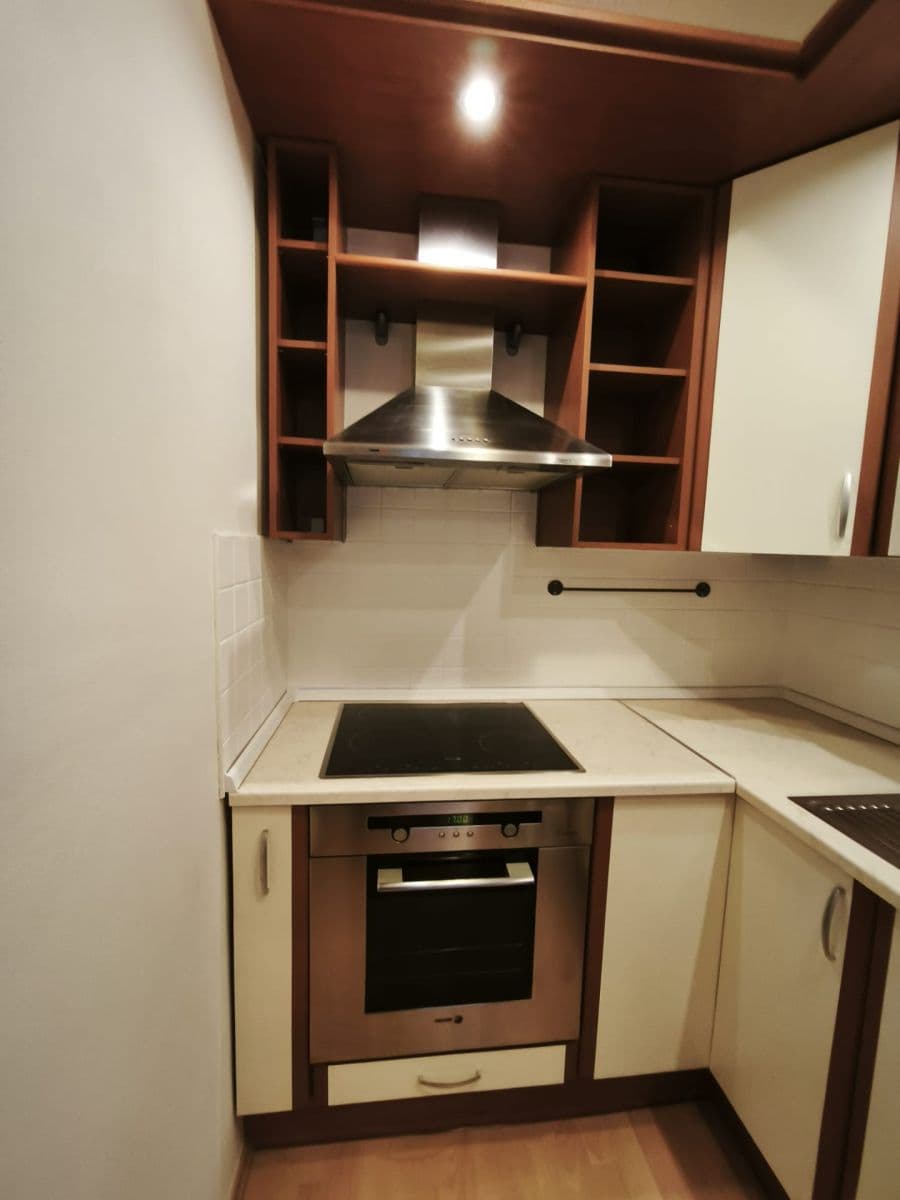 Prenájom bytu 2-izbový 49 m², Sokolovská, Čelákovice, Středočeský kraj Prenájom bytu 2-izbový 49 m², Sokolovská, Čelákovice, Středočeský kraj