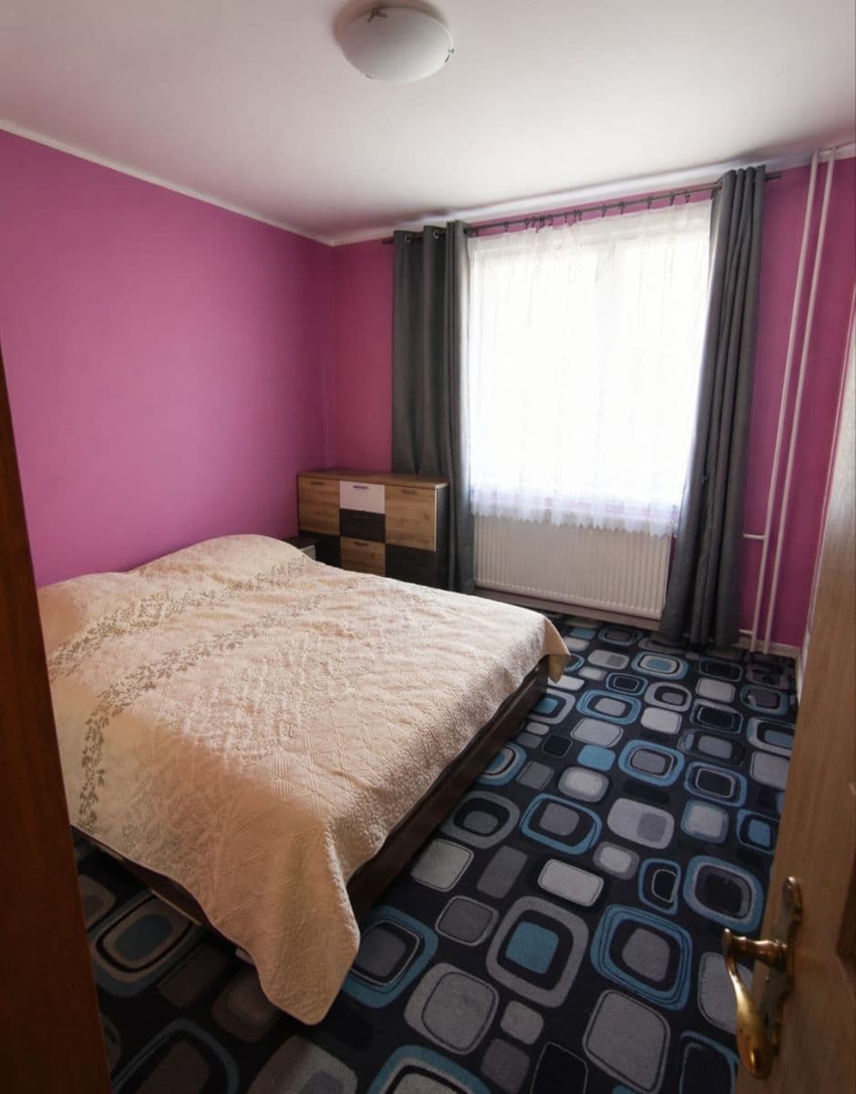 Predaj bytu 3-izbový 79 m², Bzenecká, Plzeň, Plzeňský kraj Predaj bytu 3-izbový 79 m², Bzenecká, Plzeň, Plzeňský kraj