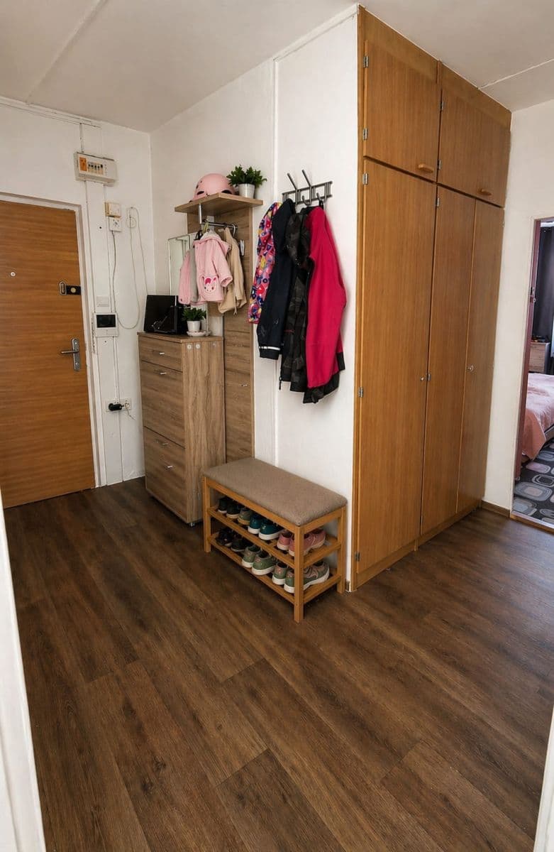 Predaj bytu 3-izbový 79 m², Bzenecká, Plzeň, Plzeňský kraj Predaj bytu 3-izbový 79 m², Bzenecká, Plzeň, Plzeňský kraj