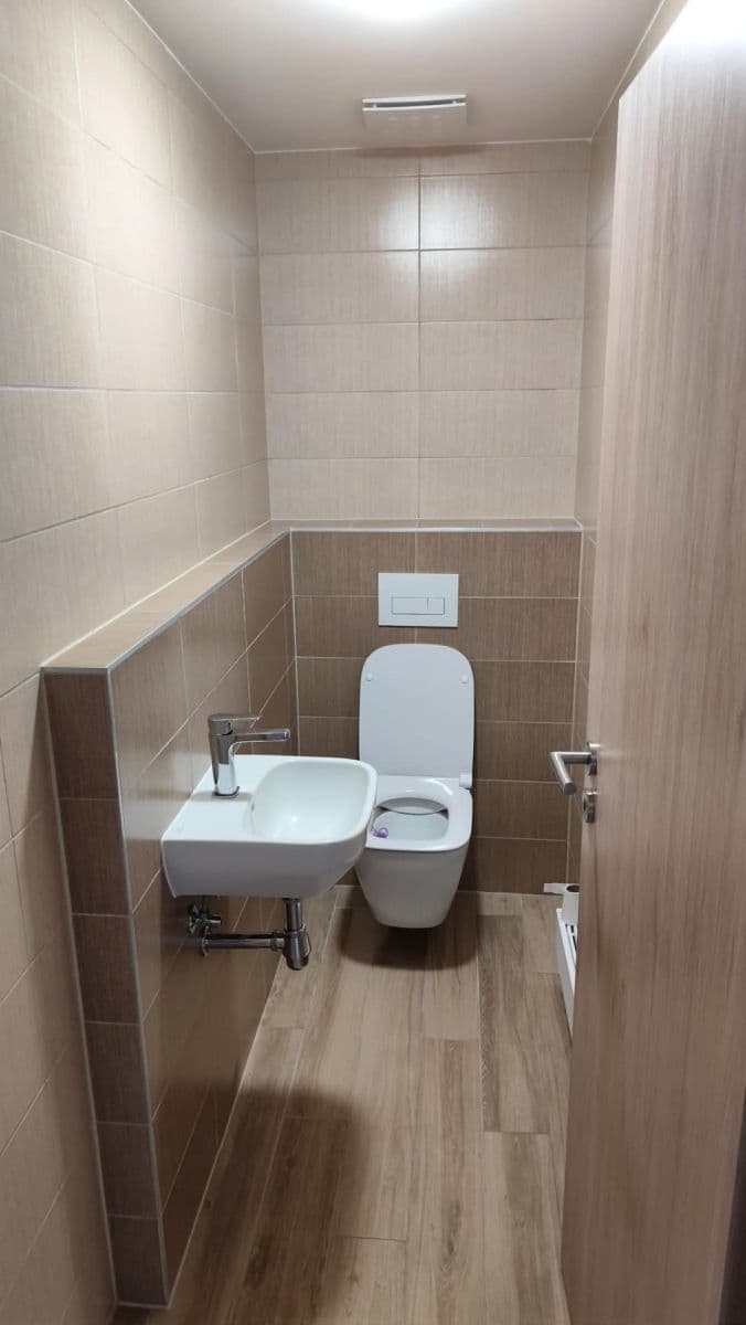 Predaj bytu 2-izbový 66 m², Lázeňská, Slaný, Středočeský kraj Predaj bytu 2-izbový 66 m², Lázeňská, Slaný, Středočeský kraj