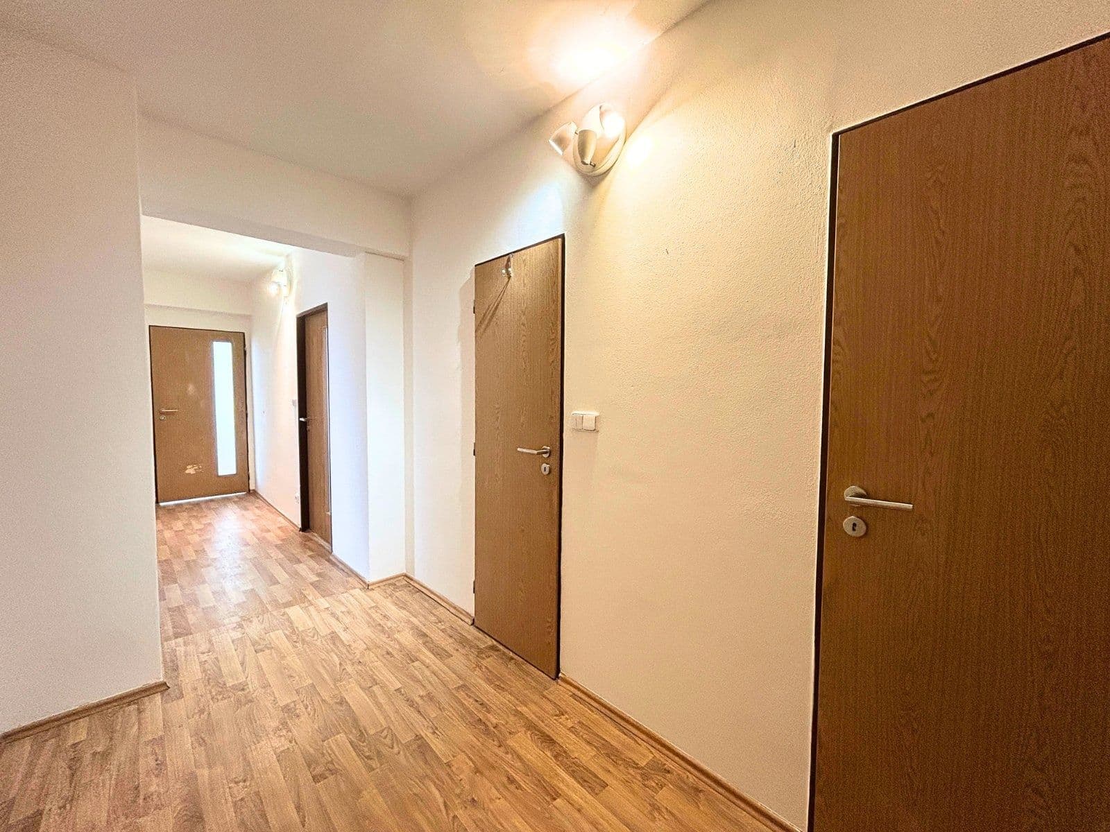Prenájom bytu 3-izbový 71 m², 17. listopadu, Mladá Boleslav, Středočeský kraj Prenájom bytu 3-izbový 71 m², 17. listopadu, Mladá Boleslav, Středočeský kraj