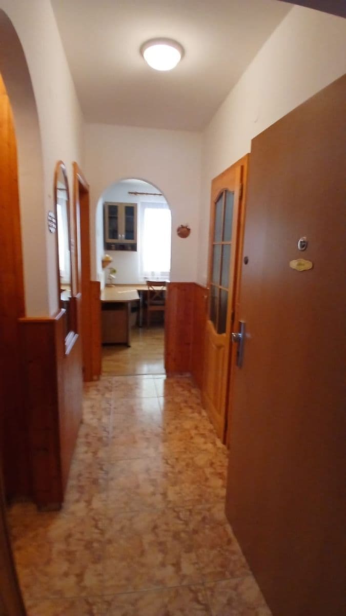 Prenájom bytu 1-izbový 32 m², Tůmy Přeloučského, Přelouč, Pardubický kraj Prenájom bytu 1-izbový 32 m², Tůmy Přeloučského, Přelouč, Pardubický kraj