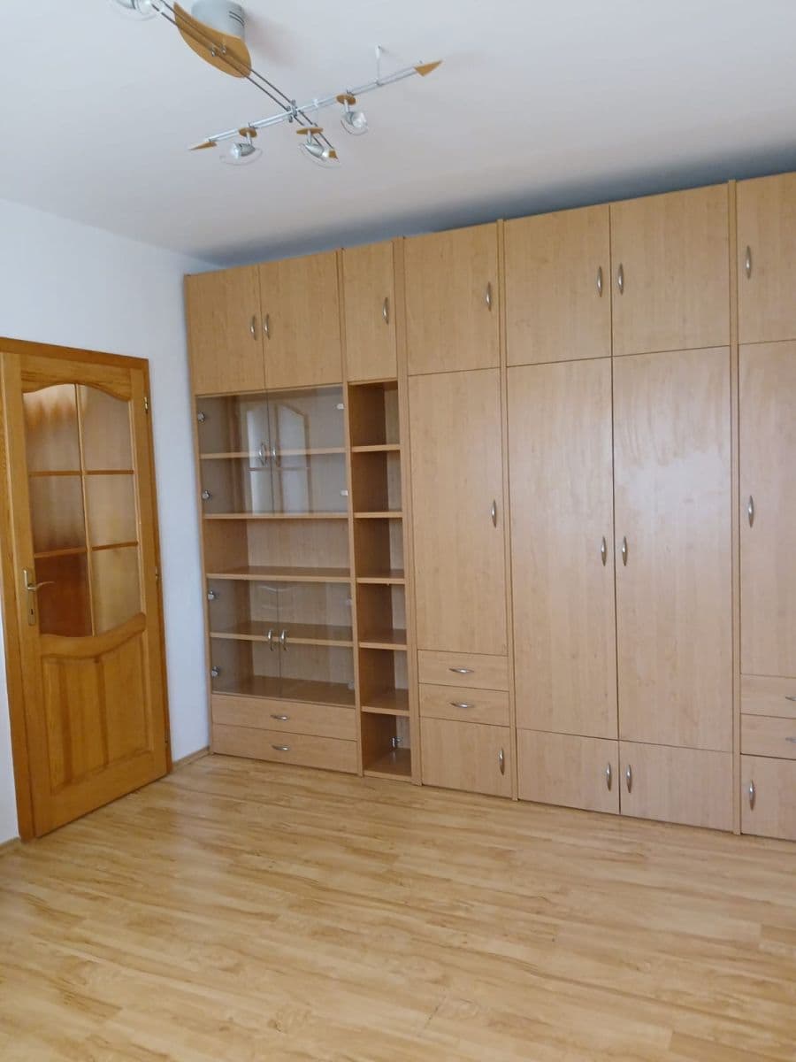Prenájom bytu 1-izbový 32 m², Tůmy Přeloučského, Přelouč, Pardubický kraj Prenájom bytu 1-izbový 32 m², Tůmy Přeloučského, Přelouč, Pardubický kraj