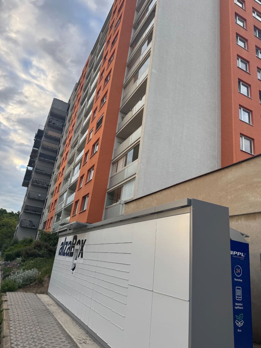 Prenájom bytu 2-izbový 43 m², Ve Lhotce, Praha, Praha Prenájom bytu 2-izbový 43 m², Ve Lhotce, Praha, Praha
