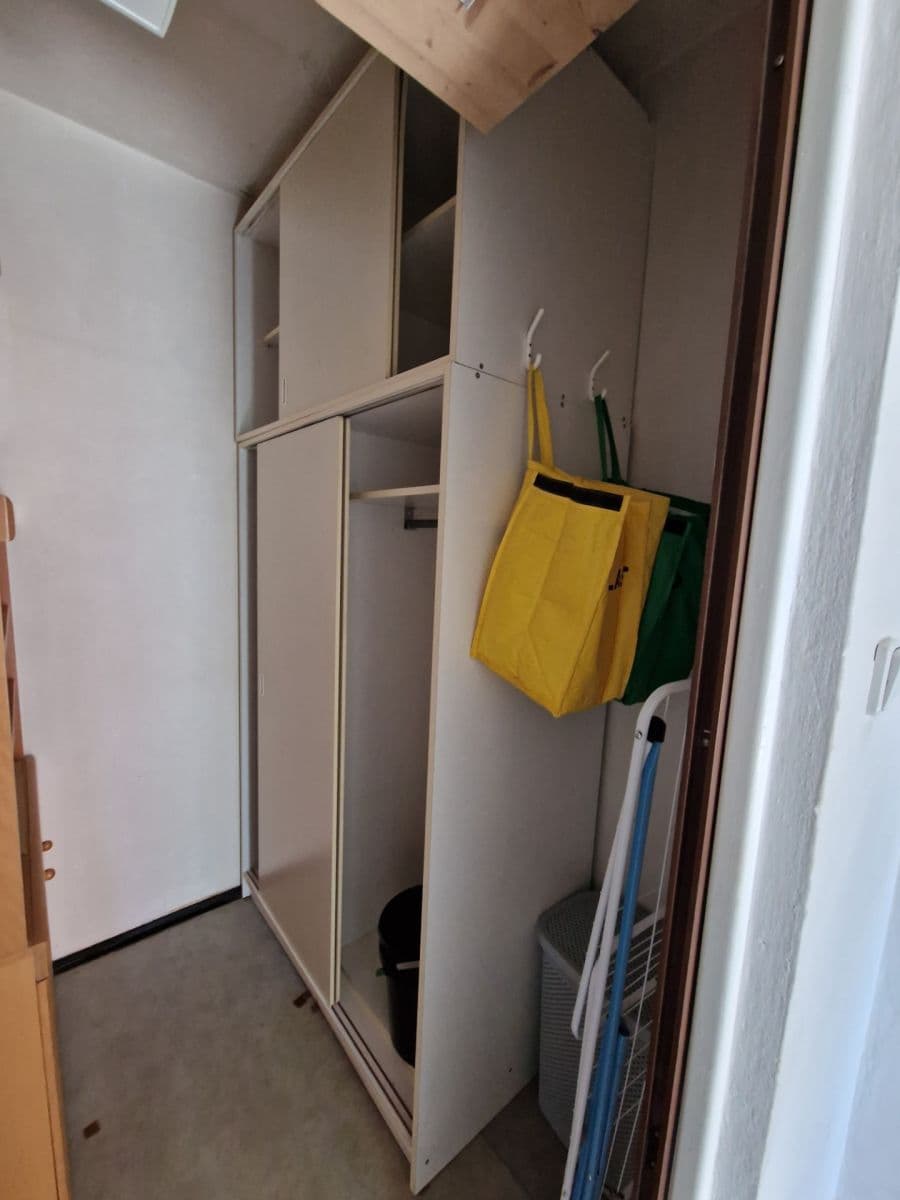 Prenájom bytu 3-izbový 74 m², Náves Svobody, Olomouc, Olomoucký kraj Prenájom bytu 3-izbový 74 m², Náves Svobody, Olomouc, Olomoucký kraj