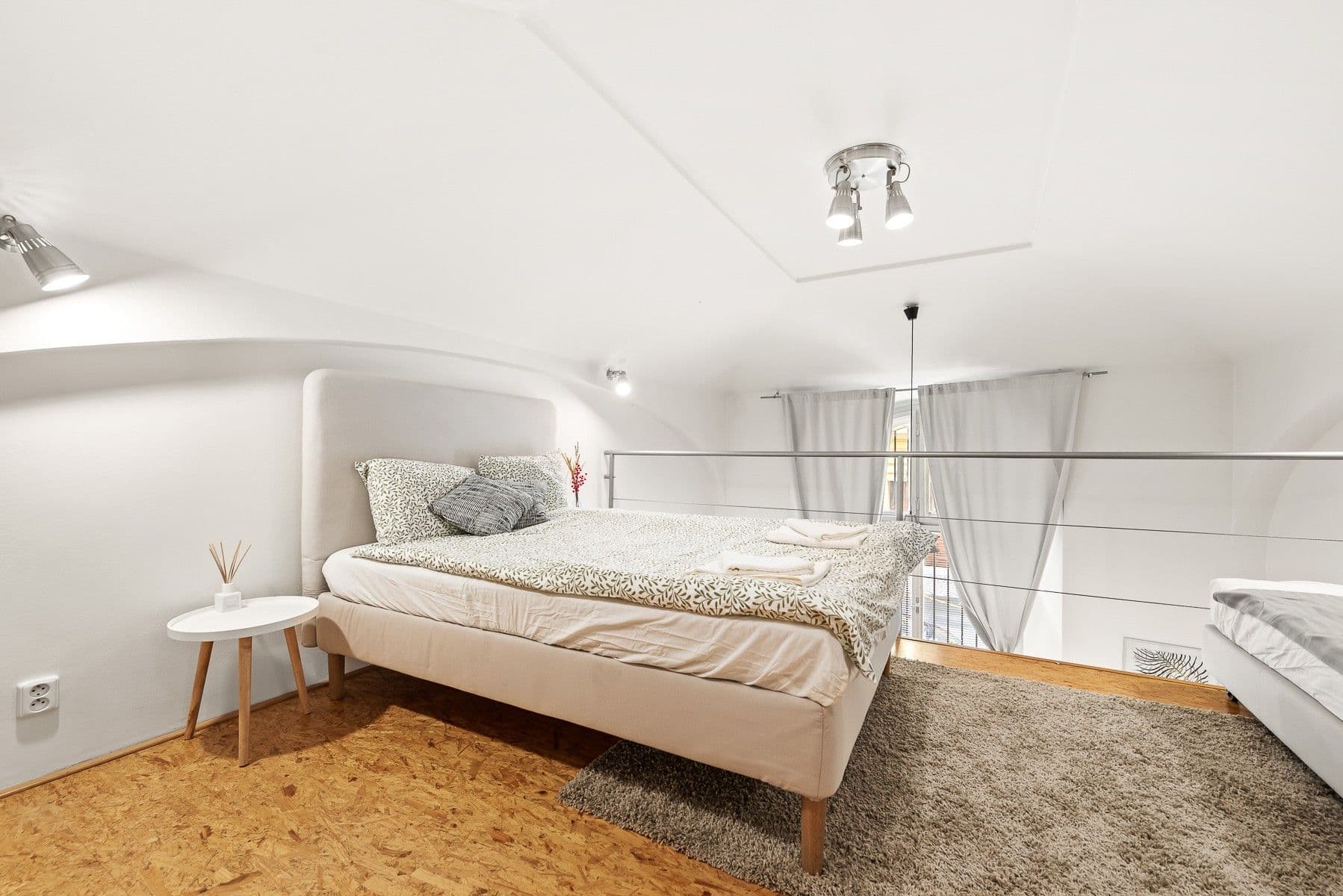 Predaj bytu 2-izbový 45 m², Na Valentince, Praha, Praha Predaj bytu 2-izbový 45 m², Na Valentince, Praha, Praha