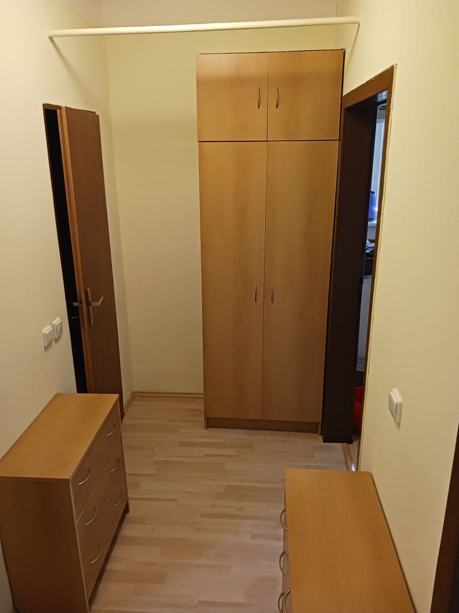 Predaj bytu 1-izbový 43 m², Kubištova, Praha, Praha Predaj bytu 1-izbový 43 m², Kubištova, Praha, Praha