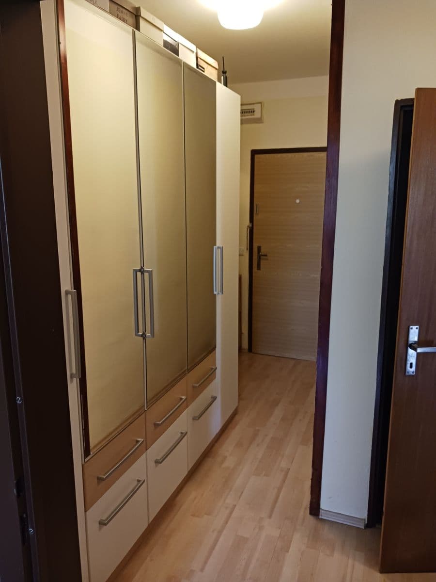 Predaj bytu 1-izbový 43 m², Kubištova, Praha, Praha Predaj bytu 1-izbový 43 m², Kubištova, Praha, Praha