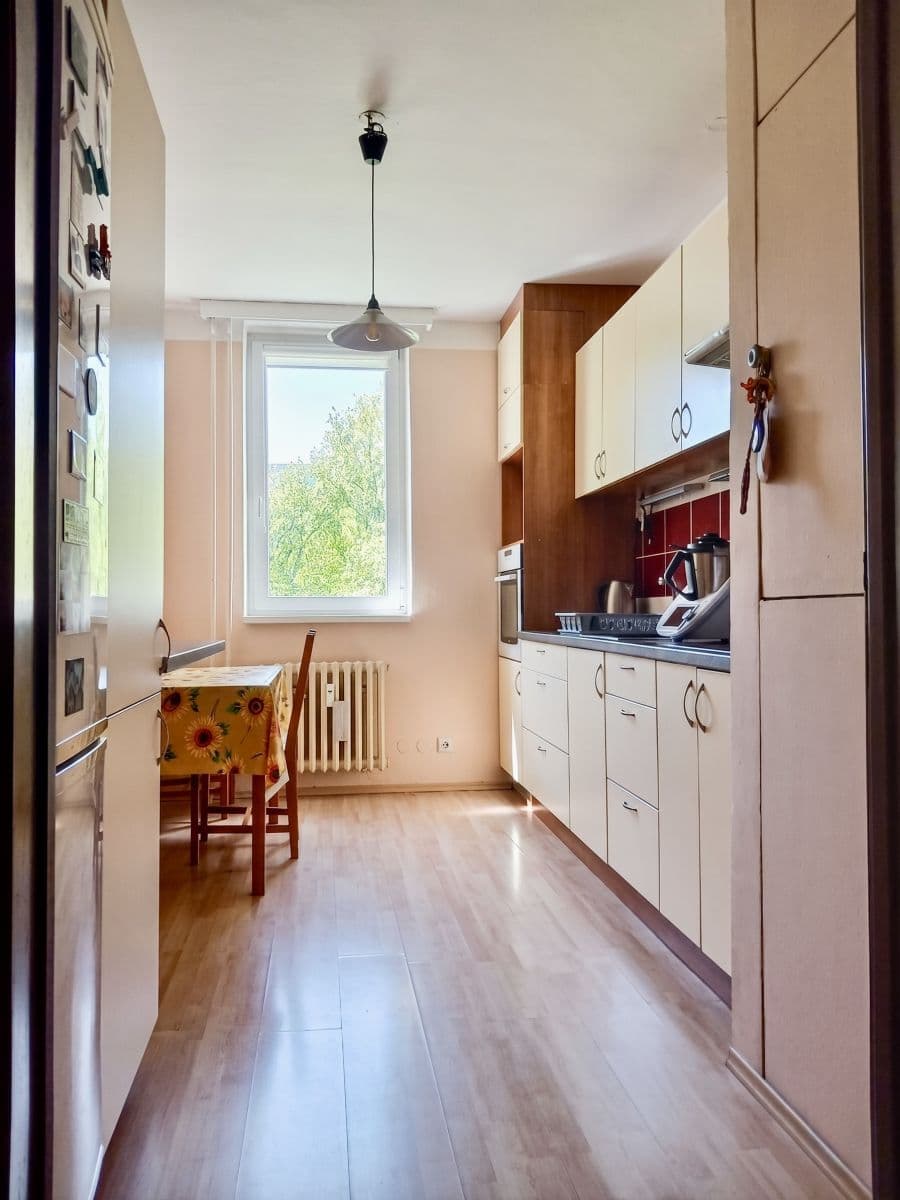 Predaj bytu 1-izbový 43 m², Kubištova, Praha, Praha Predaj bytu 1-izbový 43 m², Kubištova, Praha, Praha