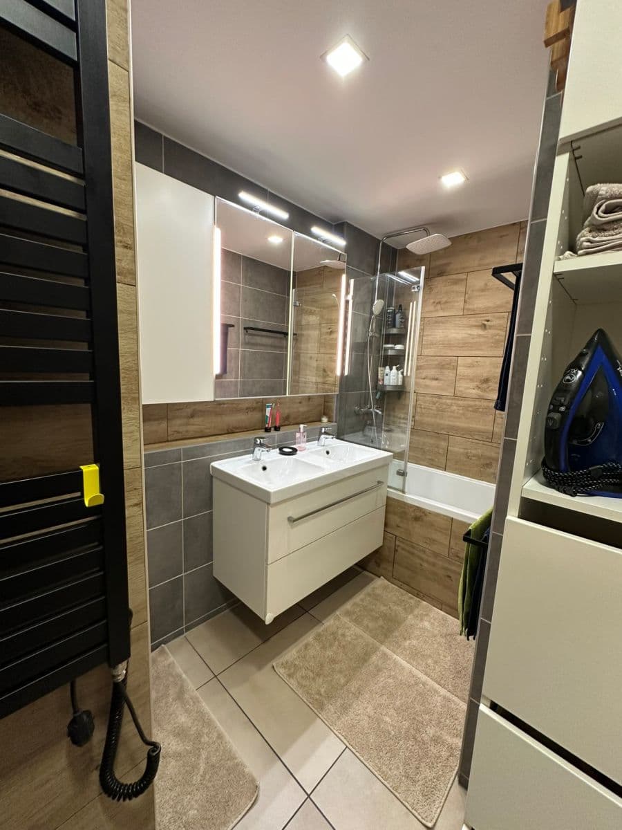 Predaj bytu 2-izbový 50 m², Veronské náměstí, Praha, Praha Predaj bytu 2-izbový 50 m², Veronské náměstí, Praha, Praha