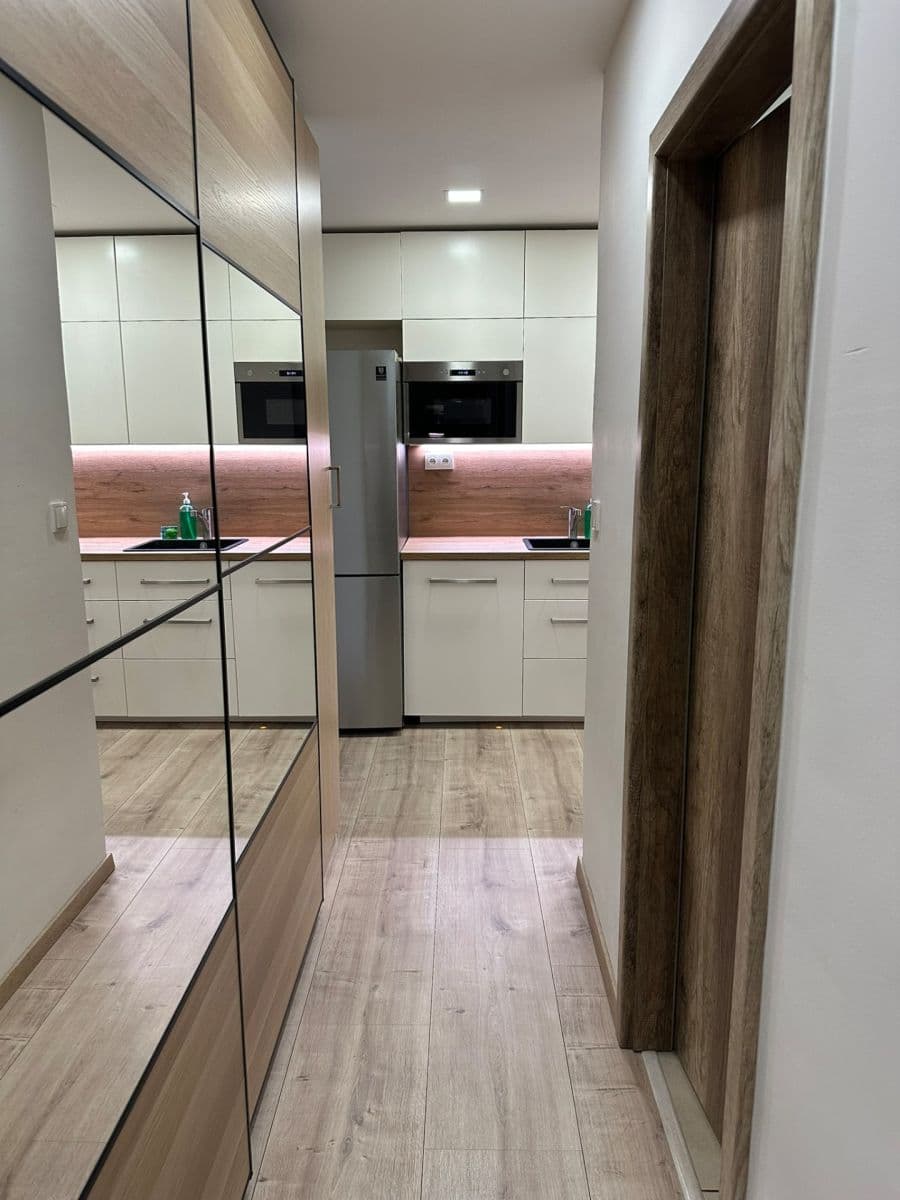 Predaj bytu 2-izbový 50 m², Veronské náměstí, Praha, Praha Predaj bytu 2-izbový 50 m², Veronské náměstí, Praha, Praha