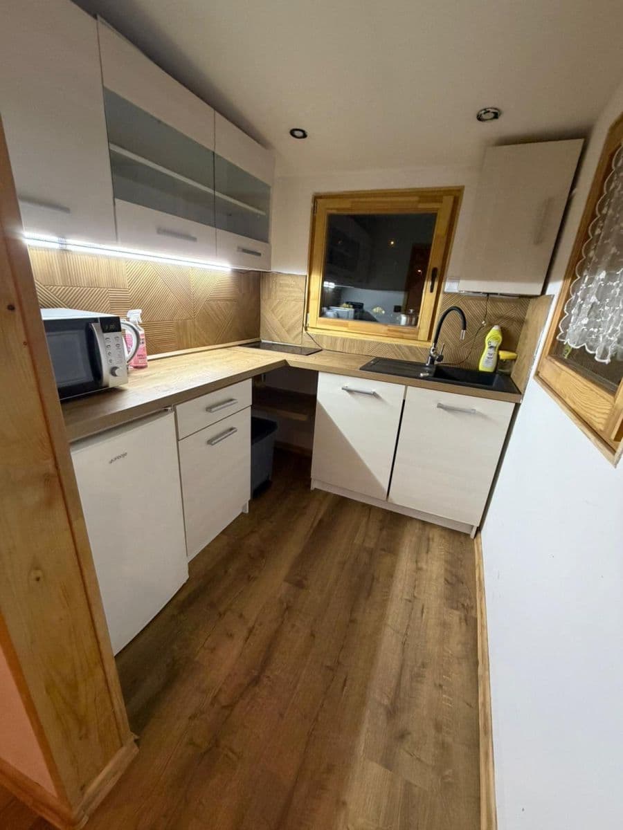 Prenájom bytu Garsoniéra 28 m², K Hájovně, Praha, Praha Prenájom bytu Garsoniéra 28 m², K Hájovně, Praha, Praha