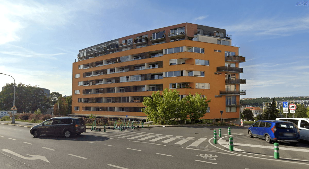 Prenájom garáže 10 m², Skloněná, Praha, Praha Prenájom garáže 10 m², Skloněná, Praha, Praha