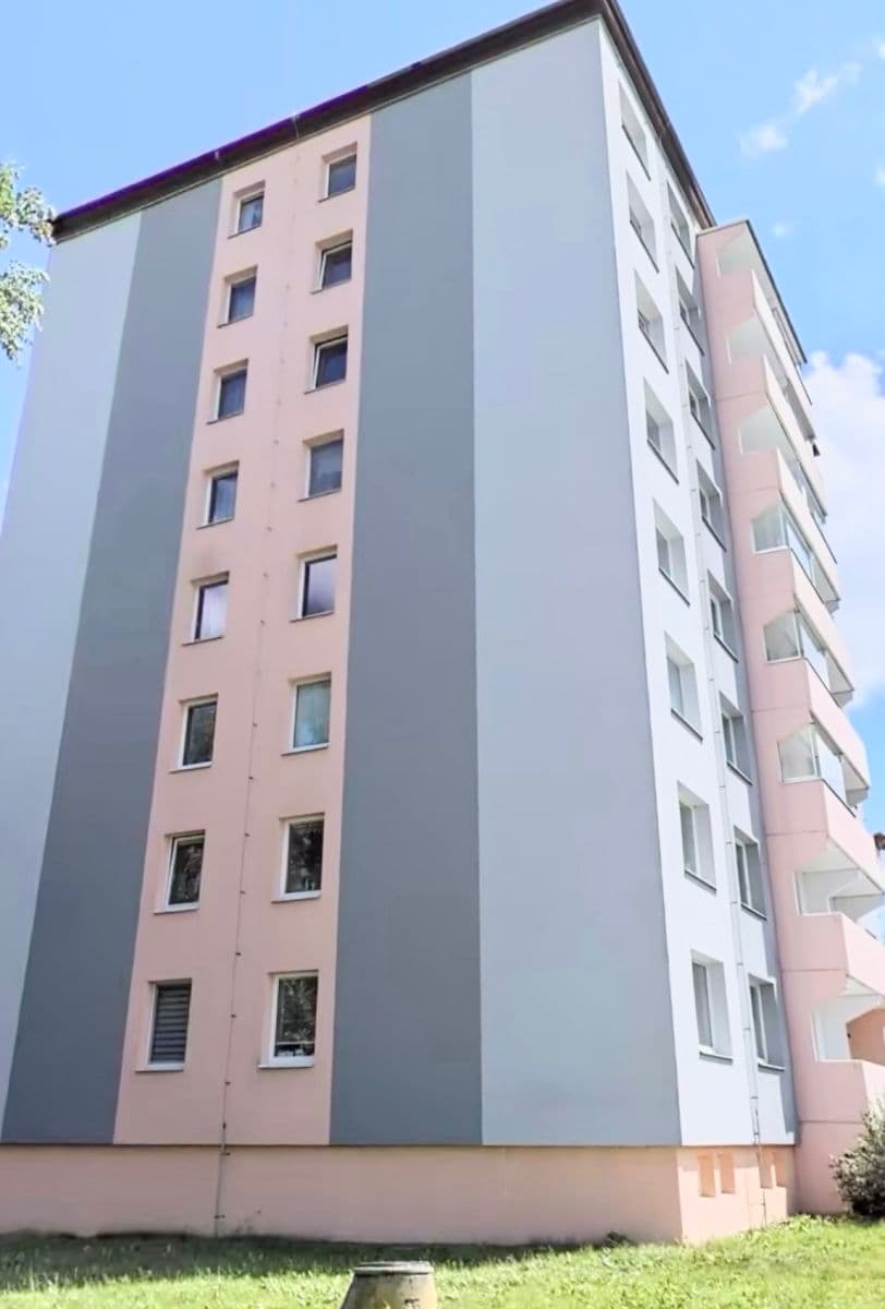 Predaj bytu 1-izbový 30 m², Okružní, Jihlava, Kraj Vysočina Predaj bytu 1-izbový 30 m², Okružní, Jihlava, Kraj Vysočina