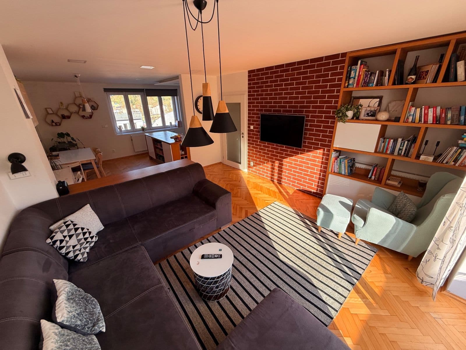 Predaj bytu 3-izbový 88 m², Masarykova, Ústí nad Labem, Ústecký kraj Predaj bytu 3-izbový 88 m², Masarykova, Ústí nad Labem, Ústecký kraj