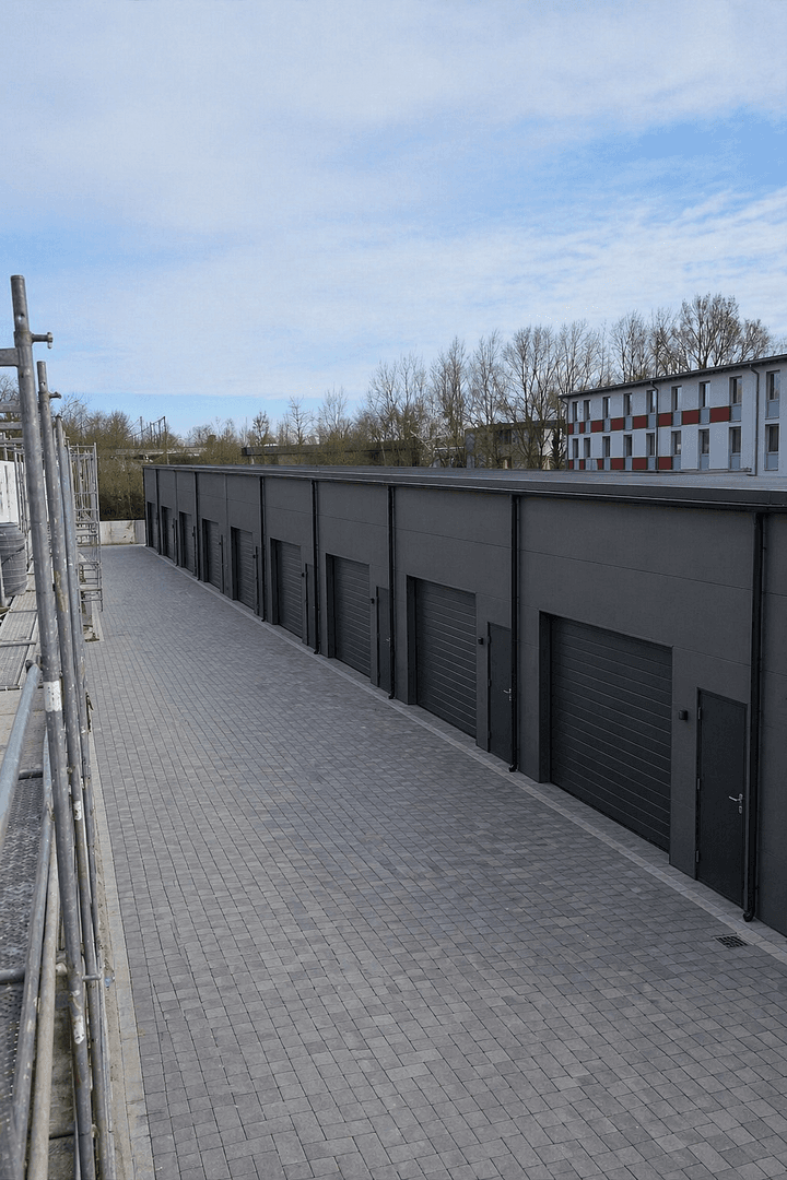 Prenájom nebytového priestoru 1 m², Im Tiefenbruch 5, Lehrte, Dolné Sasko Prenájom nebytového priestoru 1 m², Im Tiefenbruch 5, Lehrte, Dolné Sasko