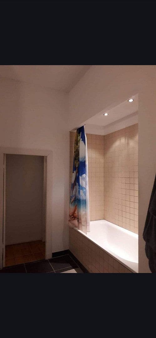 Predaj bytu 6-izbový 159 m², Berlin, Berlín Predaj bytu 6-izbový 159 m², Berlin, Berlín