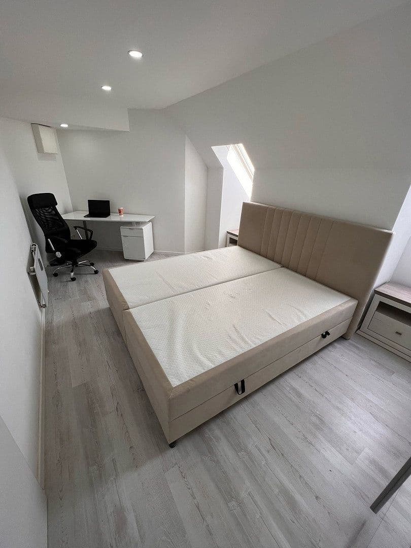 Prenájom bytu 2-izbový 54 m², Haeberlinstrasse 8, Stuttgart-Vaihingen, Bádensko-Wurttembersko Prenájom bytu 2-izbový 54 m², Haeberlinstrasse 8, Stuttgart-Vaihingen, Bádensko-Wurttembersko