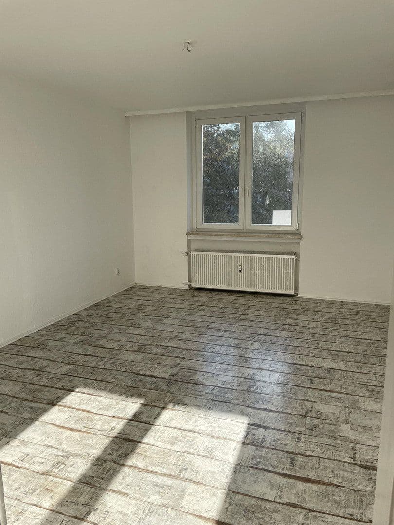 Prenájom bytu 4-izbový 92 m², Am Brachfelde 10, Göttingen, Dolné Sasko Prenájom bytu 4-izbový 92 m², Am Brachfelde 10, Göttingen, Dolné Sasko