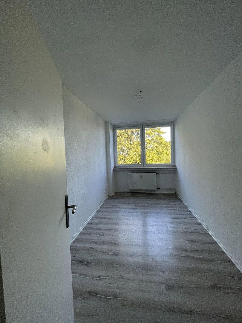 Prenájom bytu 4-izbový 92 m², Am Brachfelde 10, Göttingen, Dolné Sasko Prenájom bytu 4-izbový 92 m², Am Brachfelde 10, Göttingen, Dolné Sasko