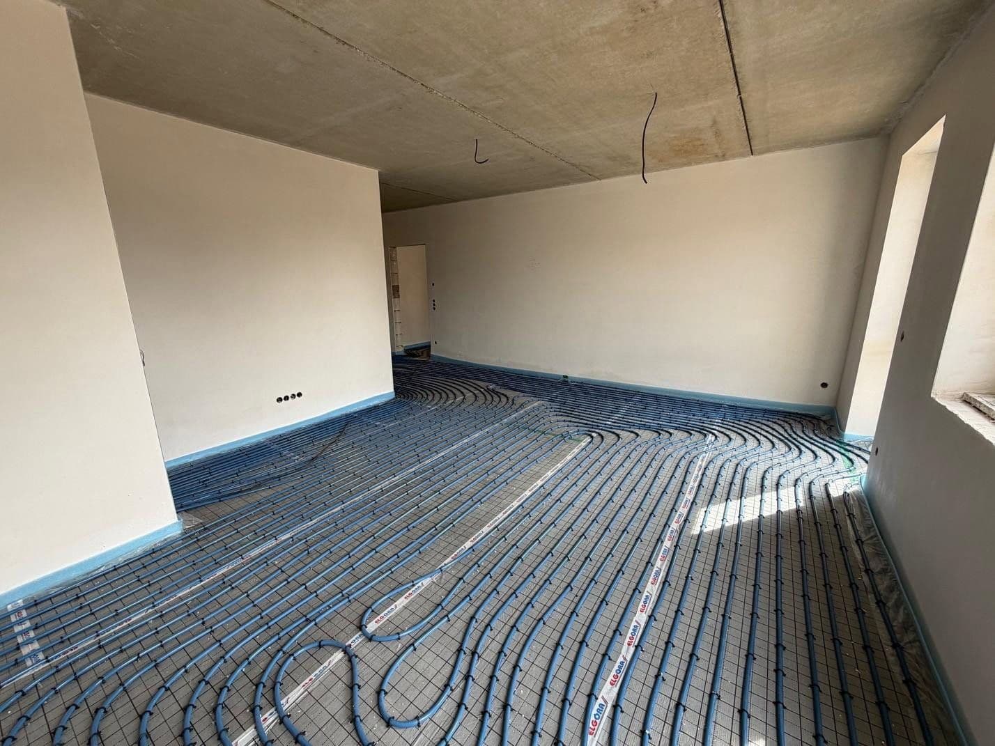 Prenájom bytu 4-izbový 96 m², Tremmener Straße 2, Nauen, Brandenbursko Prenájom bytu 4-izbový 96 m², Tremmener Straße 2, Nauen, Brandenbursko