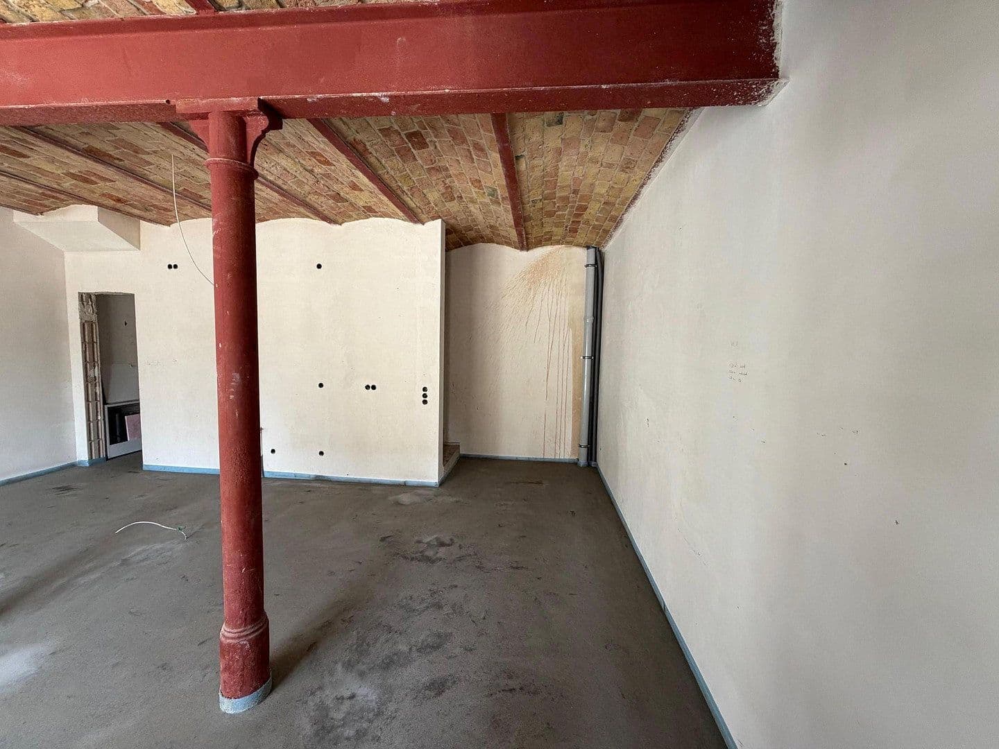 Prenájom bytu 3-izbový 86 m², Tremmener Straße 2, Nauen, Brandenbursko Prenájom bytu 3-izbový 86 m², Tremmener Straße 2, Nauen, Brandenbursko