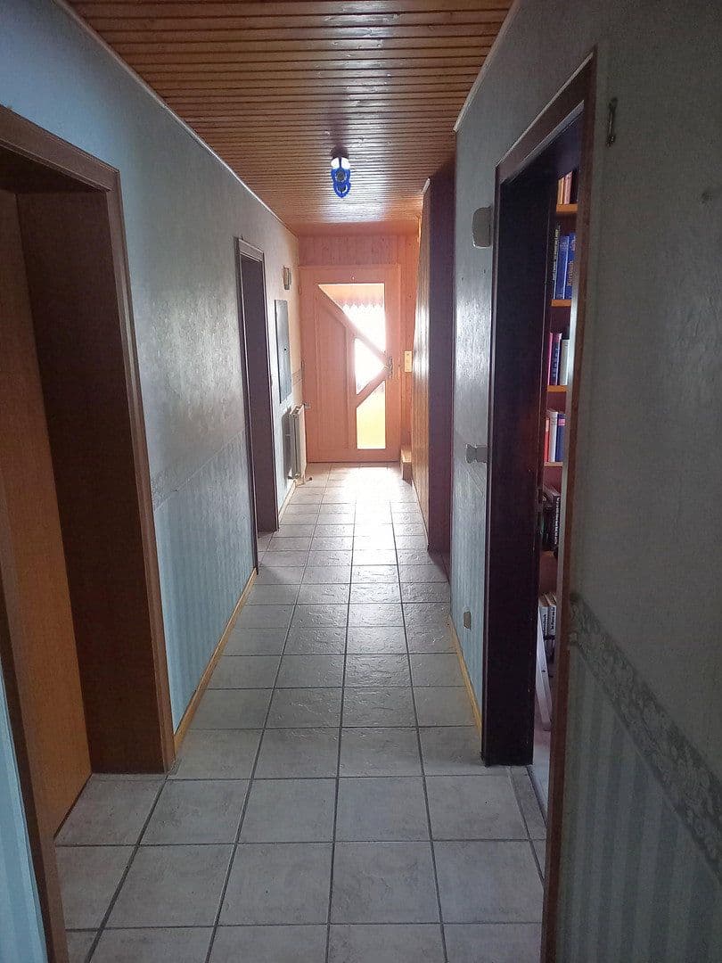 Predaj domu 166 m², pozemek 590 m², Neustadt/ Westerwald, Porýnie-Falcko Predaj domu 166 m², pozemek 590 m², Neustadt/ Westerwald, Porýnie-Falcko