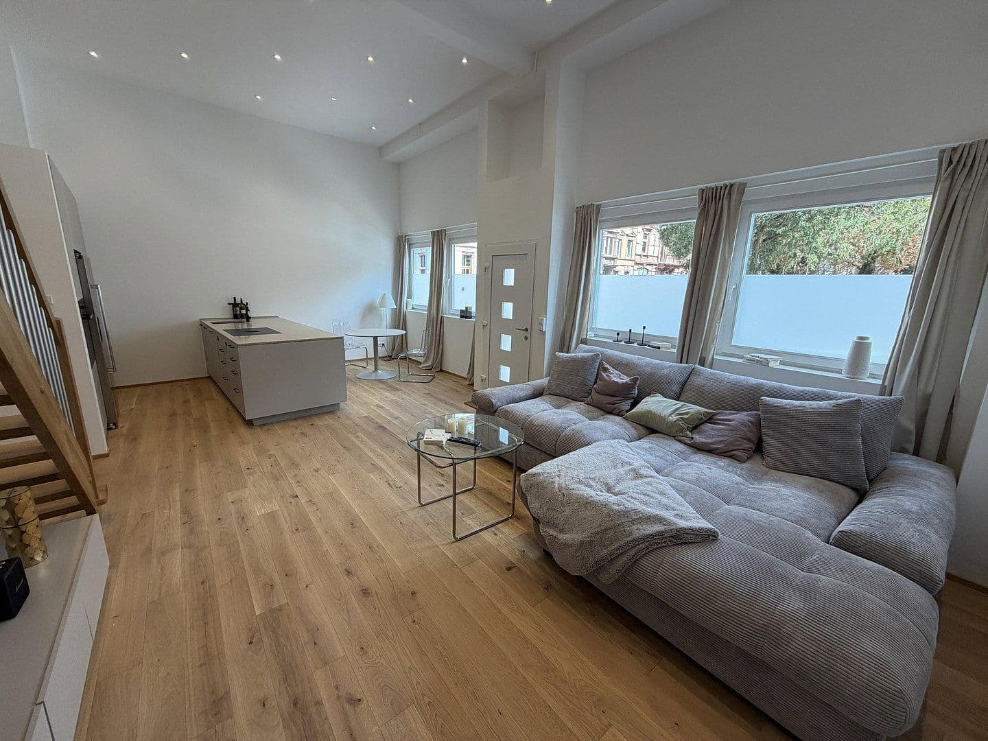 Prenájom bytu 1-izbový 61 m², Blumenstraße 25, Heidelberg, Bádensko-Wurttembersko Prenájom bytu 1-izbový 61 m², Blumenstraße 25, Heidelberg, Bádensko-Wurttembersko