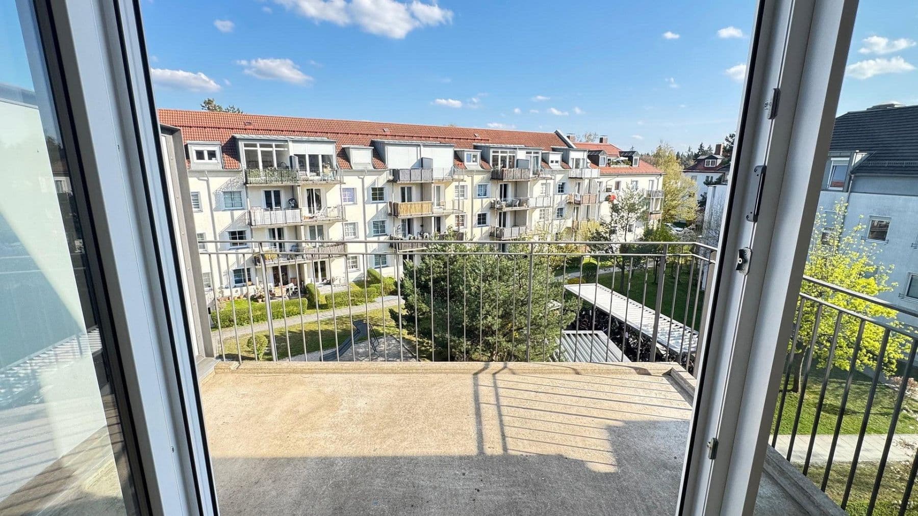 Prenájom bytu 2-izbový 58 m², Naupliastraße 9, München, Bavorsko Prenájom bytu 2-izbový 58 m², Naupliastraße 9, München, Bavorsko