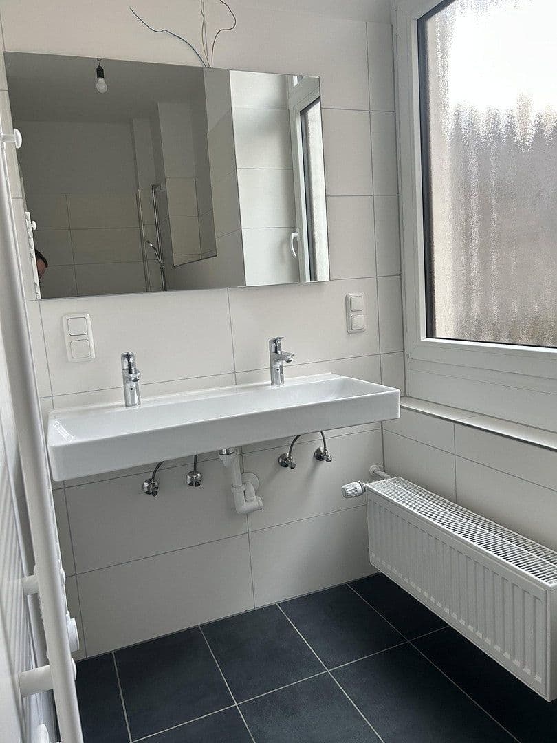 Prenájom bytu 4-izbový 100 m², Koselstraße, Frankfurt am Main, Hesensko Prenájom bytu 4-izbový 100 m², Koselstraße, Frankfurt am Main, Hesensko