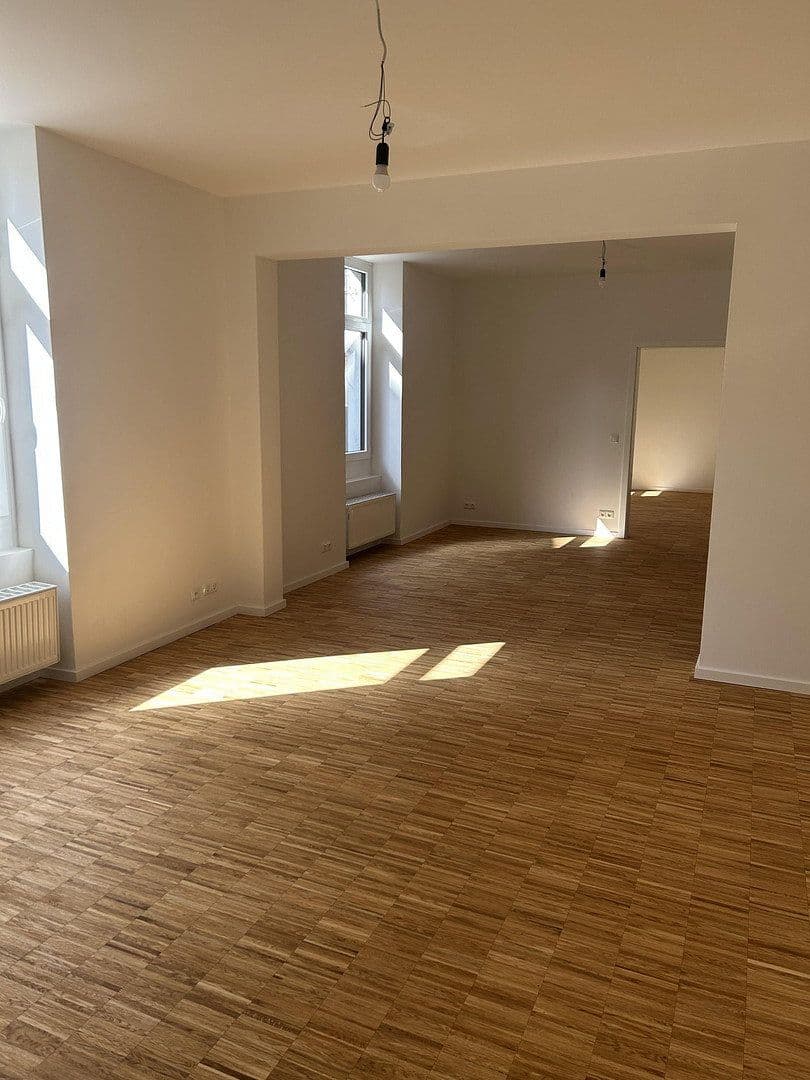 Prenájom bytu 4-izbový 100 m², Koselstraße, Frankfurt am Main, Hesensko Prenájom bytu 4-izbový 100 m², Koselstraße, Frankfurt am Main, Hesensko