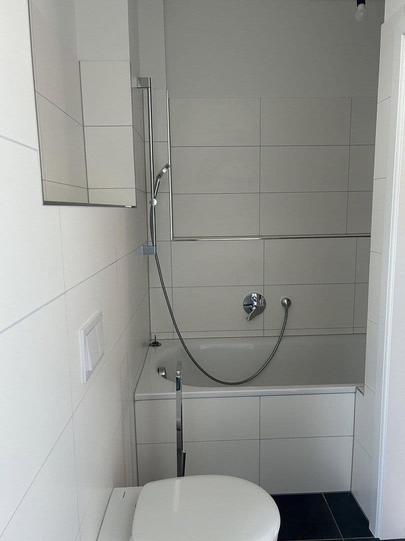 Prenájom bytu 4-izbový 100 m², Koselstraße, Frankfurt am Main, Hesensko Prenájom bytu 4-izbový 100 m², Koselstraße, Frankfurt am Main, Hesensko