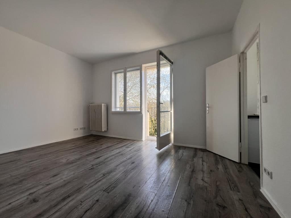 Predaj bytu 1-izbový 33 m², Eberbacher Str 3, Berlin, Berlín Predaj bytu 1-izbový 33 m², Eberbacher Str 3, Berlin, Berlín