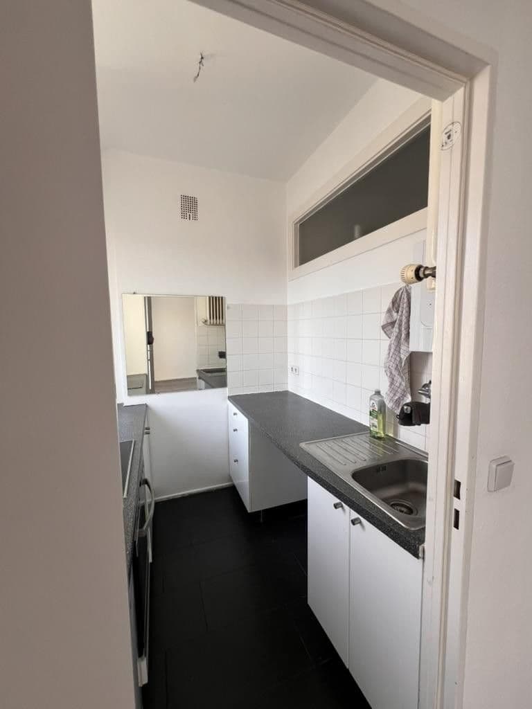 Predaj bytu 1-izbový 33 m², Eberbacher Str 3, Berlin, Berlín Predaj bytu 1-izbový 33 m², Eberbacher Str 3, Berlin, Berlín