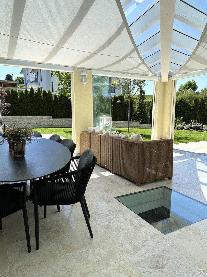 Predaj domu 316 m², pozemek 869 m², Diedorf, Bavorsko Predaj domu 316 m², pozemek 869 m², Diedorf, Bavorsko