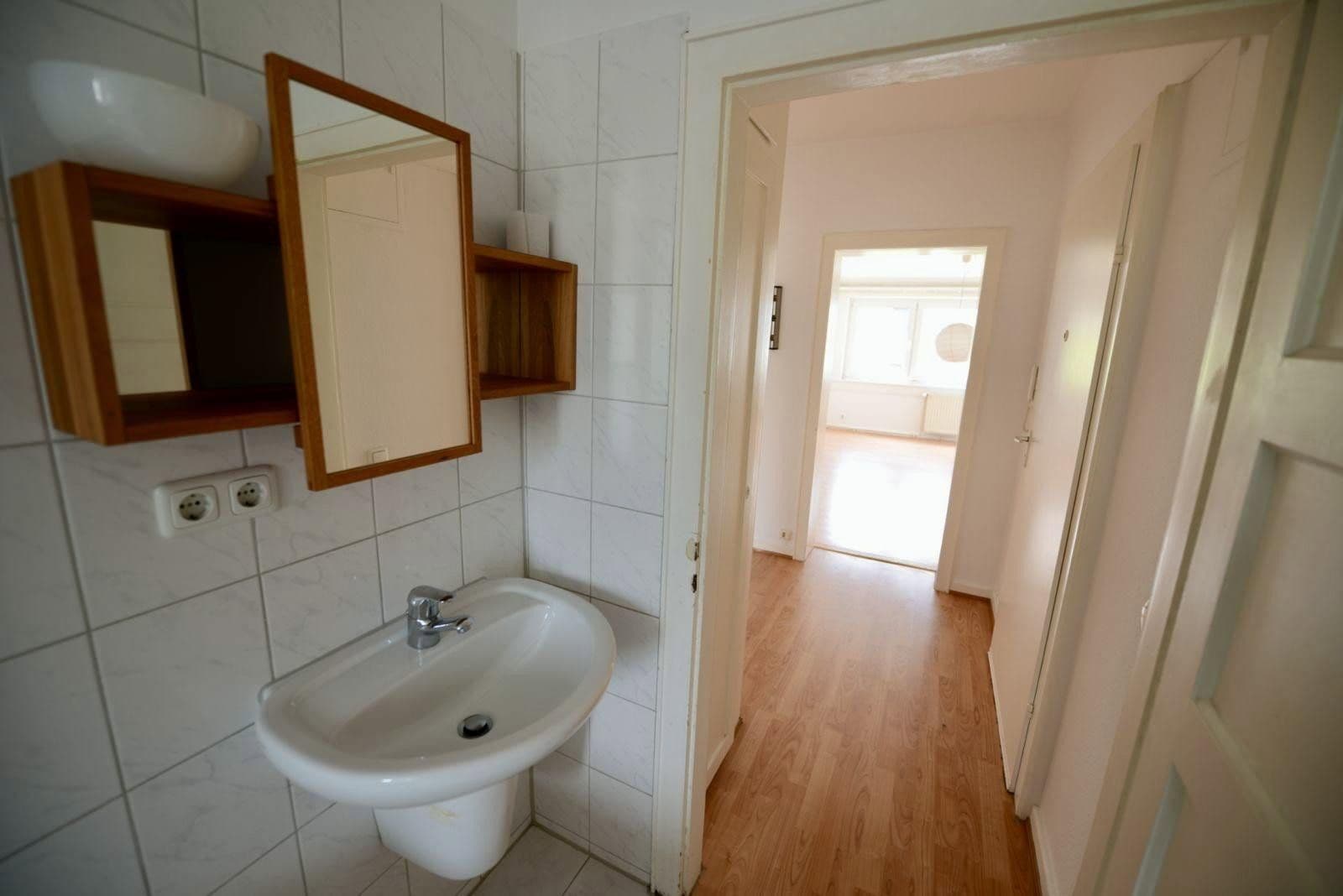 Prenájom bytu 3-izbový 80 m², Wiesbaden, Hesensko Prenájom bytu 3-izbový 80 m², Wiesbaden, Hesensko