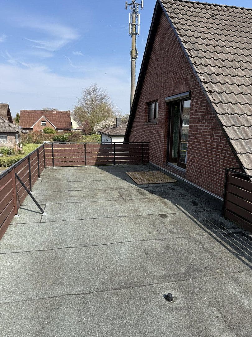 Predaj domu 211 m², pozemek 939 m², Großenkneten, Dolné Sasko Predaj domu 211 m², pozemek 939 m², Großenkneten, Dolné Sasko