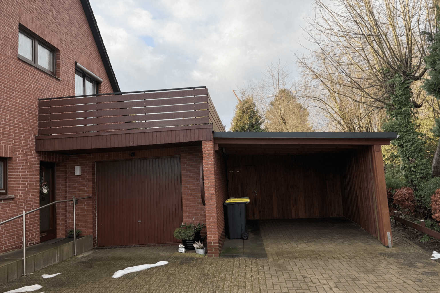 Predaj domu 211 m², pozemek 939 m², Großenkneten, Dolné Sasko Predaj domu 211 m², pozemek 939 m², Großenkneten, Dolné Sasko