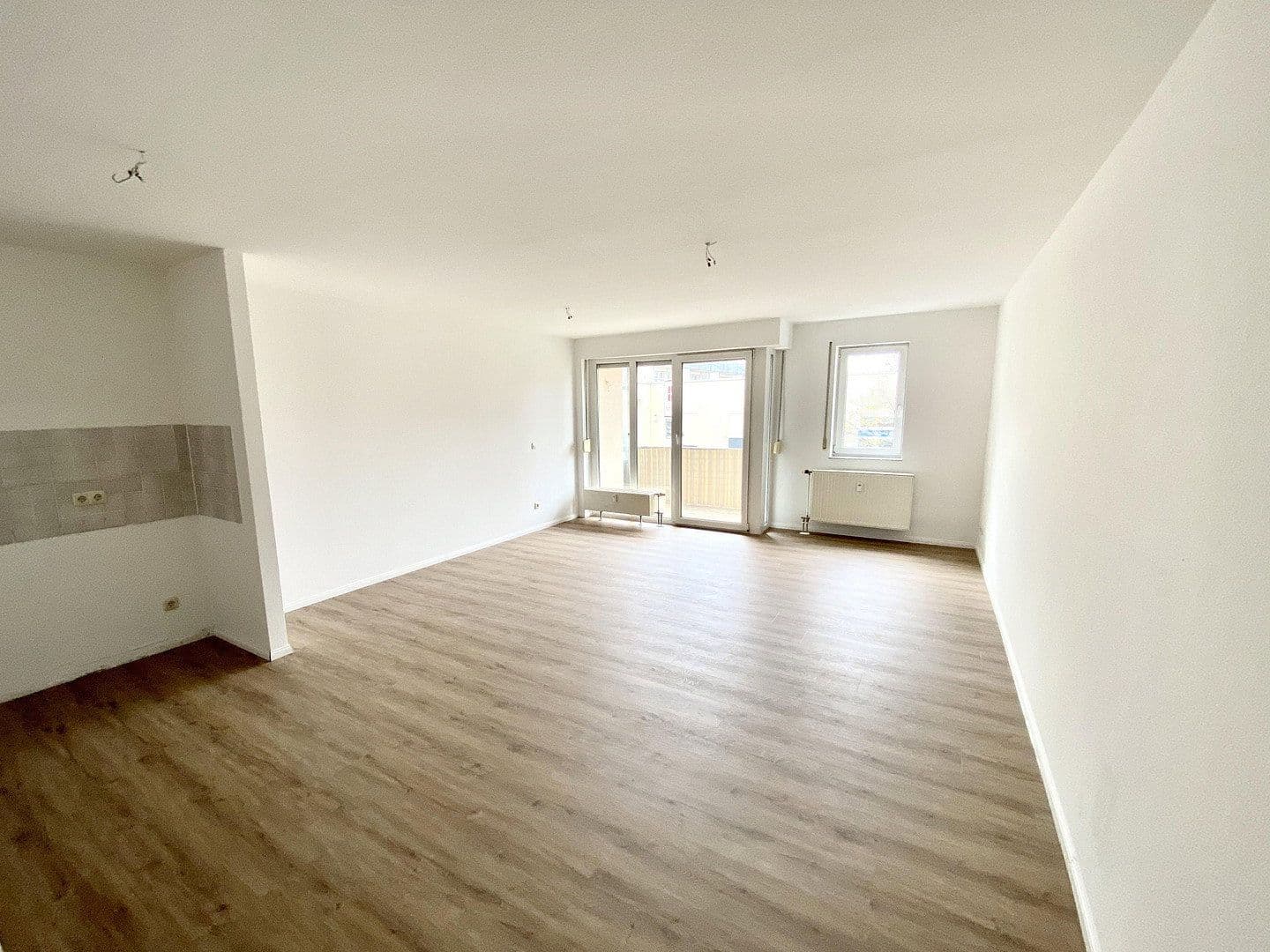 Prenájom bytu 2-izbový 63 m², Anton-Zickmantel-Str. 40b, Leipzig, Sasko Prenájom bytu 2-izbový 63 m², Anton-Zickmantel-Str. 40b, Leipzig, Sasko