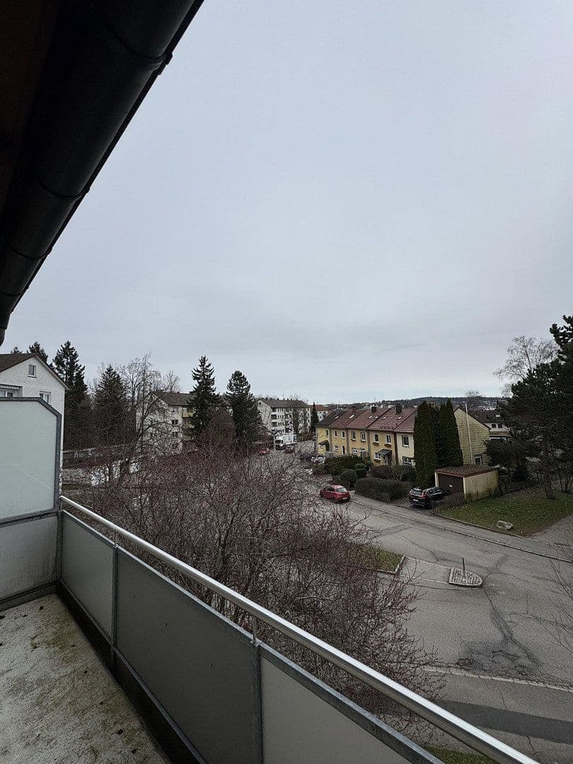 Prenájom bytu 3-izbový 85 m², Offenburgerstraße 1, Villingen-Schwenningen, Bádensko-Wurttembersko Prenájom bytu 3-izbový 85 m², Offenburgerstraße 1, Villingen-Schwenningen, Bádensko-Wurttembersko