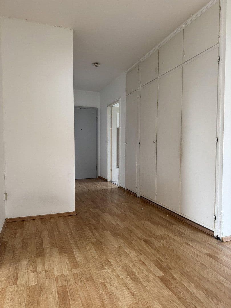 Prenájom bytu 3-izbový 85 m², Offenburgerstraße 1, Villingen-Schwenningen, Bádensko-Wurttembersko Prenájom bytu 3-izbový 85 m², Offenburgerstraße 1, Villingen-Schwenningen, Bádensko-Wurttembersko