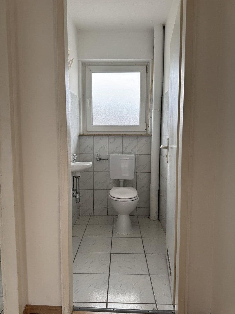 Prenájom bytu 3-izbový 85 m², Offenburgerstraße 1, Villingen-Schwenningen, Bádensko-Wurttembersko Prenájom bytu 3-izbový 85 m², Offenburgerstraße 1, Villingen-Schwenningen, Bádensko-Wurttembersko