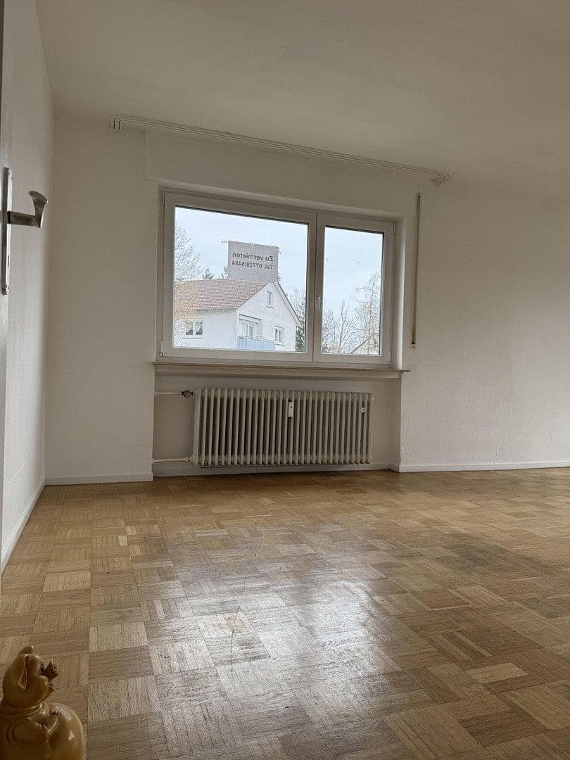 Prenájom bytu 3-izbový 85 m², Offenburgerstraße 1, Villingen-Schwenningen, Bádensko-Wurttembersko Prenájom bytu 3-izbový 85 m², Offenburgerstraße 1, Villingen-Schwenningen, Bádensko-Wurttembersko